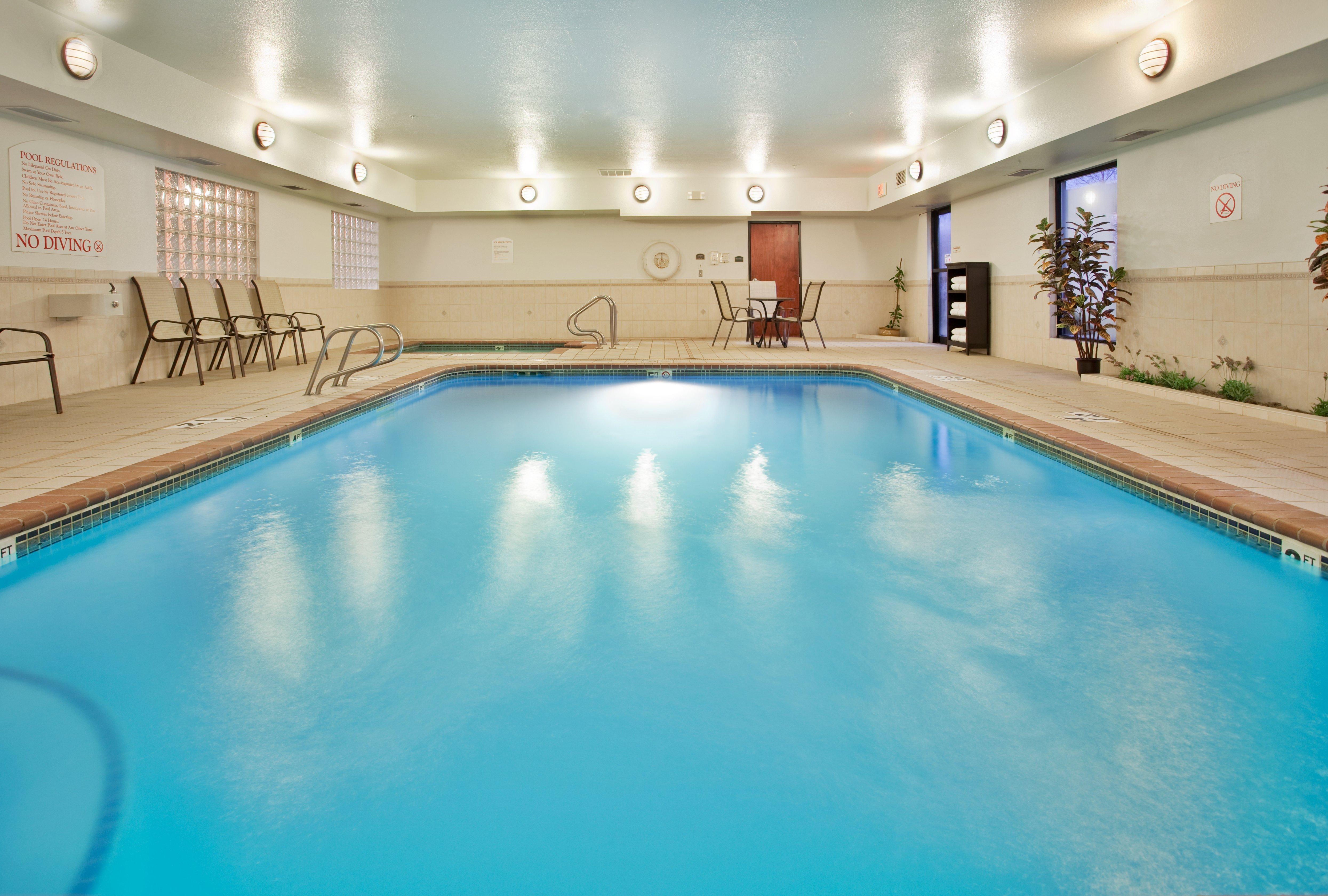 Spark By Hilton Lansing Bagian luar foto