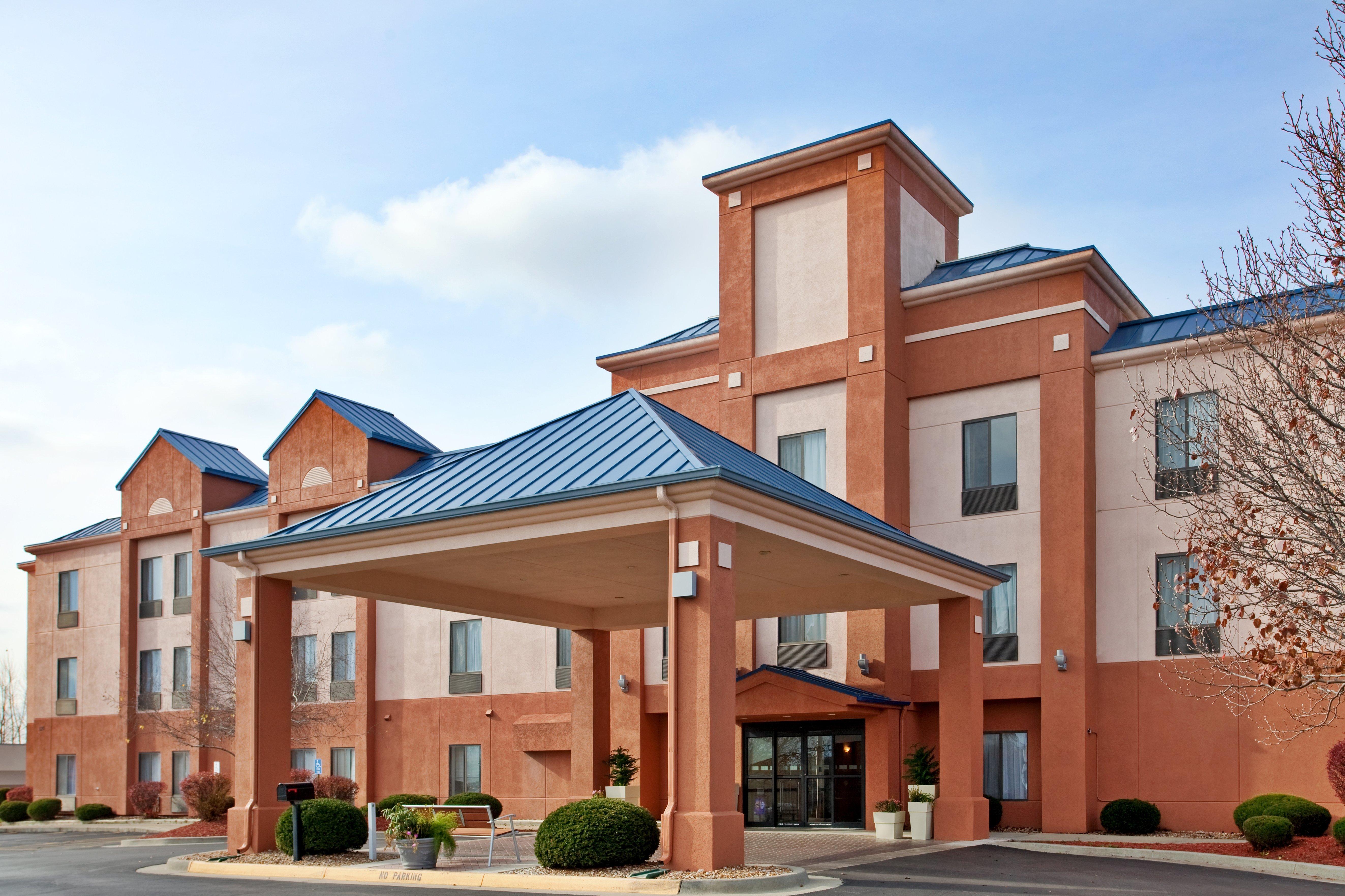 Spark By Hilton Lansing Bagian luar foto