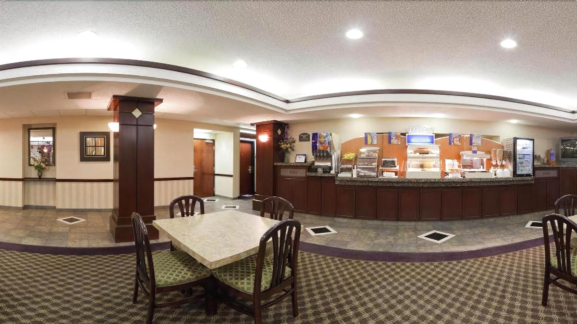 Spark By Hilton Lansing Bagian luar foto